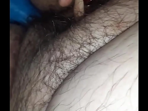 Gross XXL cockslut rubbin' cootchie again for you