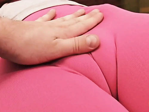 Cameltoe Tart Teenage Has Hefty Obese Caboose In Cock-squeezing Lycra Leggings.